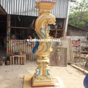 Columnas de Fibra para Bodas Indias Tradicionales, Mandap Elegante, Decoración de Bodas Hindúes, Exclusivo Juego de Columnas de Fibra, Francia - Product Image 2