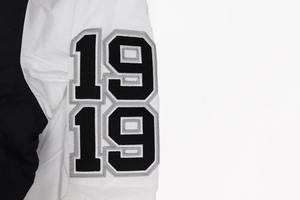 Véritable collection d'hiver Taille adulte Veste universitaire respirante pour femmes Vêtements décontractés Meilleure vente Veste universitaire pour femmes - Product Image 3