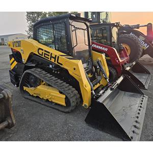 Mini-chargeuse sur pneus et chargeuse frontale GEHL VT230 EPA 2024 avec moteur EPA, capacité de charge nominale de 2 à 50 tonnes - Product Image 4