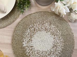 Mantel Individual Decorativo de Alta Calidad, Bordado a Mano, Ecológico, para Bodas - Product Image 3
