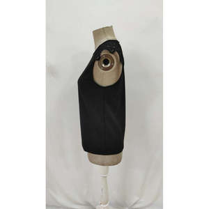 Blusa de Crepé Importada de Manga Corta y Cuello Redondo para Mujer, 34538 - Negra - Product Image 4