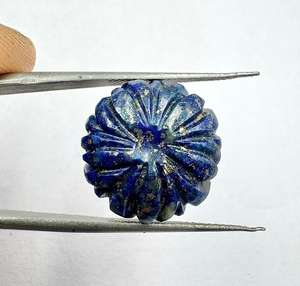 Piedra Preciosa de Lapislázuli Azul Natural de Grado AAA, Tallada a Mano con Diseño de Flor, 30 mm, para Joyería y Fabricación de Amuletos con Cambio de Color - Product Image 1