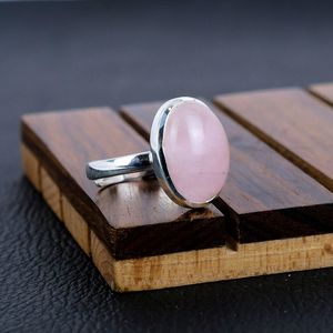 Elegante anillo de bodas de plata de ley 925 corte ovalado clásico cuarzo rosa piedras preciosas joyería fina para bodas y fiestas - Product Image 3