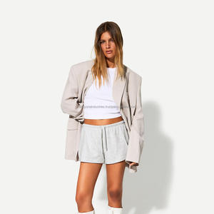 Short de sport en soie respirant taille haute pour femme Vêtements de nuit décontractés coupe ample avec matériau en soie respirant confortable - Product Image 2