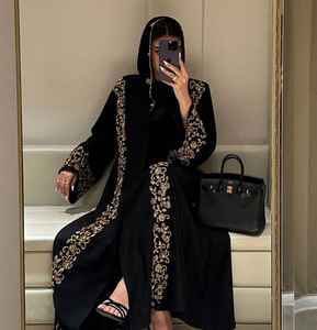 Abayas de gasa bordadas para ocasiones especiales Mariposa Estilo Abaya de Dubái con diseño de encaje bordado Colección Eid - Product Image 5