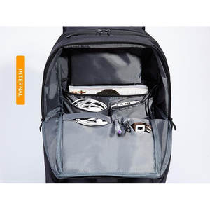 Mochila de Viaje Impermeable con Puerto de Carga USB - Product Image 2