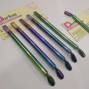 Pousse-cuticules multi-couleurs arc-en-ciel, outil de soin des ongles, outil de salon, pousse-cuticules double extrémité, outil de manucure, éliminateur de peaux mortes, outil d'art des ongles - Product Image 1