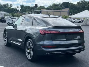 Audi e-tron Sportback S line Prestige 2022 - Product Image 5