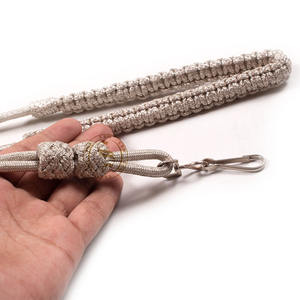 Cordón de silbato de cordón de color plateado personalizado para uniformes ceremoniales Cordones bordados hechos a mano para uniformes ceremoniales - Product Image 5