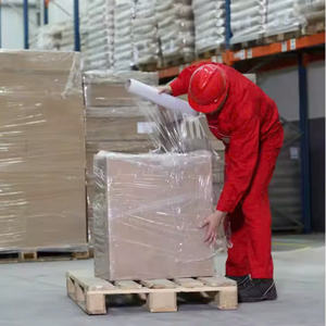 Viet Nam Personnaliser Haute Qualité Film Étirable À La Main En Plastique Transparent Poly LLDPE Rétractable Emballage Film D'emballage - Product Image 4