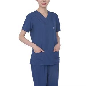 Barato poliéster cuello en V Split logotipo personalizado uniformes de hospital uniformes médicos trajes enfermera Scrub uniforme conjunto - Product Image 3