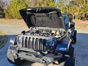 รถจี๊ป แกลดิเอเตอร์ สปอร์ต 4x4 ปี 2020 มือสอง สภาพดี เครื่องยนต์ 3.6 ลิตร V6 - Product Image 4