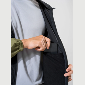 Veste coupe-vent imperméable en gros pour hommes avec capuche - Product Image 3