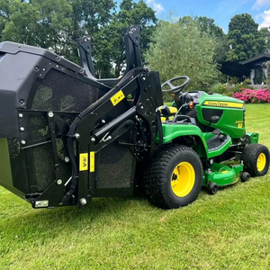 Nuevo Tractor de césped John Deeree X950R Cortacésped de jardín Ideal para corte rápido con función autopropulsada y potencia de 4 tiempos - Product Image 3