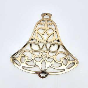 High Quality Silver Tone Openwork Floral Leaf Design Trivet Modern Style Table Decorative Trivet for <b>Kitchen</b> <b>Accessories</b> - Product Image 6