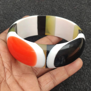 Bracelets décoratifs élégants en résine de haute qualité avec ton bleu océan pour les centres de villégiature et les vêtements de plage au bas de la côte par AALIYAN IMPEX - Product Image 1