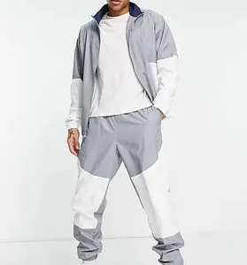 Costume coupe-vent en nylon décontracté pour hommes de haute qualité, couleurs personnalisées, survêtement imperméable à l'eau, options personnalisées en vrac bon marché - Product Image 5