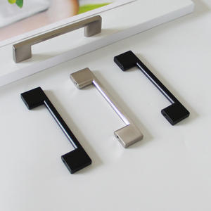 Poignées de meuble contemporaines en alliage de zinc, écologiques et durables, noir mat argenté, forme barre minimaliste, pour tiroirs de cuisine - Product Image 2