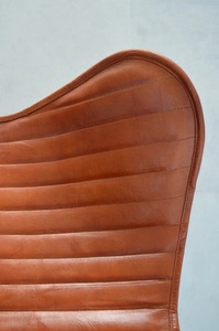 เก้าอี้หนังผีเสื้อสีน้ำตาลพับได้ดีไซน์แบบเรียบง่ายสำหรับบ้านสำนักงานห้องนั่งเล่นห้องรับประทานอาหารกลางแจ้งของตกแต่งฮาโลวีน - Product Image 3