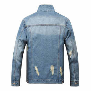 Nueva tendencia Diseño de moda Material de alta calidad Chaqueta de mezclilla para hombre MOQ bajo Chaquetas de jeans desgastadas cómodas y elegantes para hombre - Product Image 2