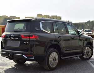 Toyota Land Cruiser SUV 2024, Volante a la Izquierda, Automático, Nuevo, Transmisión DCT de 7 Velocidades, 7 Asientos, Luces LED, Diésel, R19, Cámara Trasera - Product Image 1