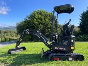 MAC CX12-6 micro digger. 1.2 Ton operating weight. Breaker and <b>rake</b> attachment options in stock - Product Image 5
