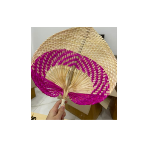 Abanico de mano de bambú de primera calidad con forma de corazón, abanico de mano de bambú hecho a mano perfecto para decoración de bodas, recuerdos de fiesta y exportación a todo el mundo - Product Image 2