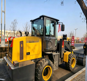 Nouvelle mini-chargeuse-pelleteuse diesel jaune de marque TOP BRAND, 2 tonnes, modèle LW200FM, capacité de godet 1,1-1,2 m, haute efficacité - Product Image 5