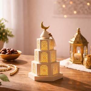 Farol de Vidrio Metálico con Acabado Dorado Premium, Elegante Portavelas para Decoración del Hogar, Ambiente Festivo y Regalos - Product Image 6