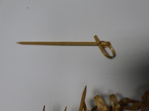 Vente en gros 100% bambou naturel jetable suspendu noeud brochettes décoratif Cocktail fruits pics outils Type - Product Image 4