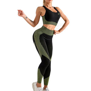 Ensemble de yoga sans couture pour femme, prix avantageux, vente chaude - Écologique, respirant, motif uni, logo frontal, 2 pièces, taille élastique pour la salle de sport - Product Image 5