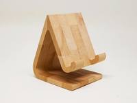 Décorations de table de bureau en bois massif étuis de téléphone support accessoires intelligents bon prix artisanat en bois pour enseignes murales