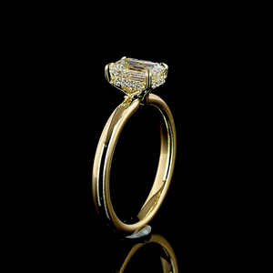 Bague de fiançailles en or jaune 14 carats, 1,10 ct, taille émeraude, halo caché, bijoux de mariée de luxe faits à la main - Product Image 4
