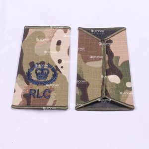 Conception de broderie de diapositives de rang brodées durables et uniformes de cérémonie parfaitement ajustés et tenue formelle disponibles - Product Image 2