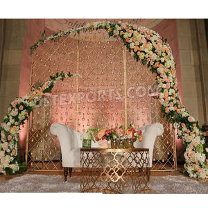 แท่นวางเทียนสวยงามสำหรับตกแต่งงานแต่งงานงานรับของตกแต่งเชิงเทียนโลหะติดผนังด้านหลัง - Product Image 1