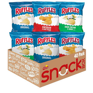 Papas Fritas Lays Ruffles con Crema Agria y Tocino, Ruffles Flamin Hot Cheddar Sour Cream - 8oz - Product Image 6