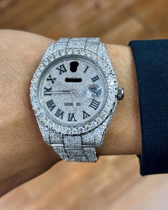 Montre en diamant Moissanite de luxe personnalisée en usine, entièrement glacée, bracelet en acier inoxydable, affichage analogique, charme de style Hip Hop - Product Image 1