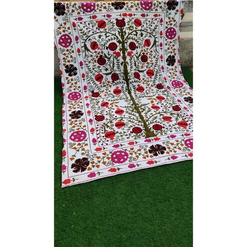 Floral Bed Spread Sofa Cover Customize Home Decor Cotton Bed Sheet Bedcover Uzbek Suzani Table Cover Wholesale Size Bedding