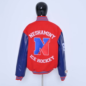 Chaqueta Bomber de Lana Negra Personalizada al por Mayor para Hombre, Chaqueta Universitaria de Lana con Cuerpo de Lana y Cuero, Transpirable, Bordada - Product Image 4