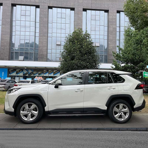 SUV compact sport moderne à 5 portes, 2.5L essence, transmission intégrale, occasion 2024, prêt à l'exportation (véritable occasion vérifiée) - Product Image 5