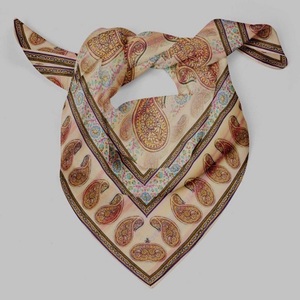 Pañuelo personalizado con logotipo impreso de alta calidad, bufanda cuadrada hecha a mano, tocados de algodón, accesorios de moda, otras bufandas - Product Image 4