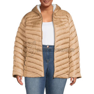 Manteau d'hiver à capuche coupe-vent personnalisé pour femmes vestes Bomber à isolation chaude taille XL tissu imprimé matelassé approvisionnement en gros - Product Image 2
