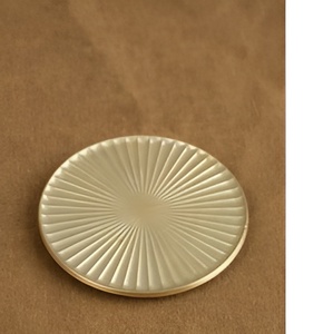 Sous-verres en métal de style élégant moderne personnalisé en gros forme ronde bonne qualité tapis et coussinets sous-verres en métal en laiton Offre Spéciale - Product Image 2