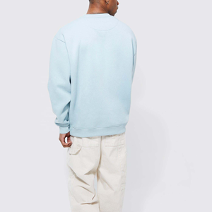 Sweat-shirt bleu clair avec logo en relief pour homme, col rond surdimensionné, pull personnalisé en molleton, OEM ODM, streetwear - Product Image 6
