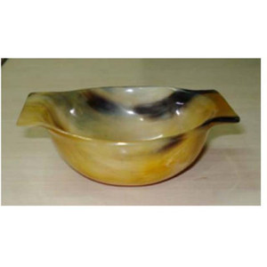 Bol de service multifonction en corne de buffle classique pour salades et en-cas, vaisselle en corne de bœuf avec un style ethnique rustique. - Product Image 6