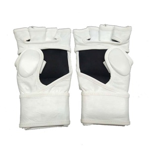 Guantes de medio dedo Muay Thai MMA de alta calidad al por mayor, guantes de boxeo, guantes de cuero MMA Pu Real para jóvenes - Product Image 3