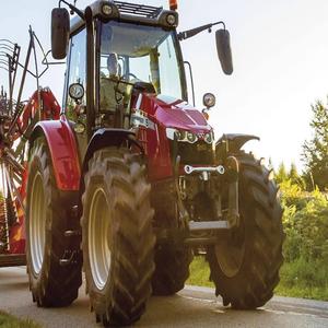 Tracteur Massey Ferguson 5700M de qualité supérieure utilisé tracteur à roues agricole compact moteur à noyau d'occasion à vendre avec rapide - Product Image 1