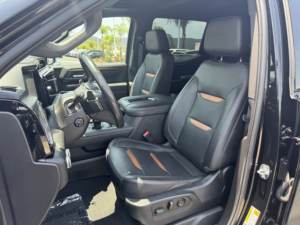 GMC Sierra 1500 AT4 2022 Usada en Buen Estado - Product Image 3