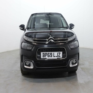 USADO LHD/RHD 2019 CITROEN C4 CACTUS 1,2 PURETECH FLAIR - Product Image 1