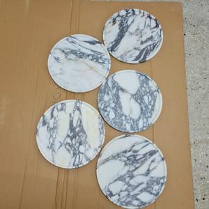 Bandeja de mármol de diseño redonda única con acabado elegante, ideal para servir el centro de mesa de decoración de tocador y una elegante pantalla de mesa - Product Image 6